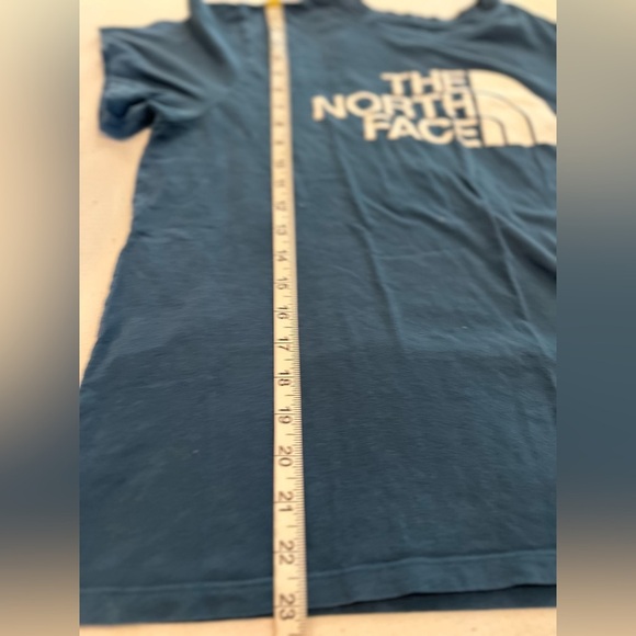 The North Face Womens Sz: L Lightweight Blue w/ White Graphic Logo T-shirt. - Picture 4 of 9